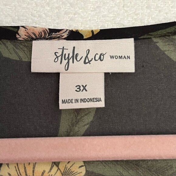 Style & Co Womens Semi-sheer Floral Cold Shoulder Top, size 3X - Picture 3 of 5